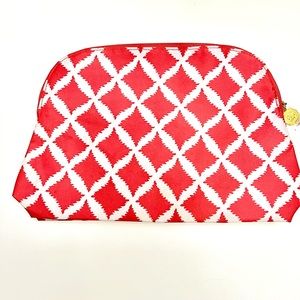 Estee Lauder makeup bag